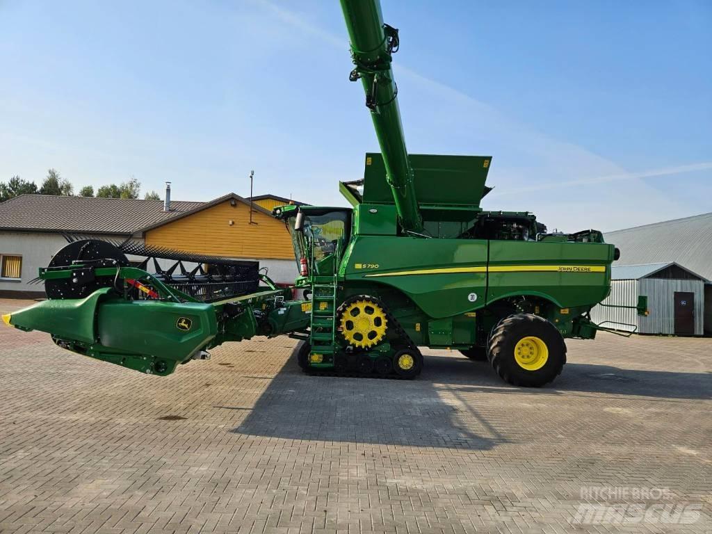 John Deere S790 Зерноуборочные комбайны