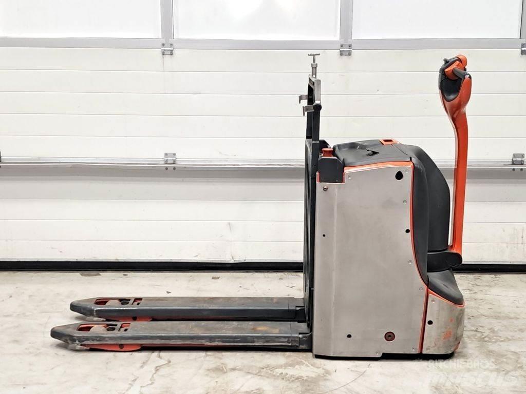 Linde T16L Ручные электрические тележки