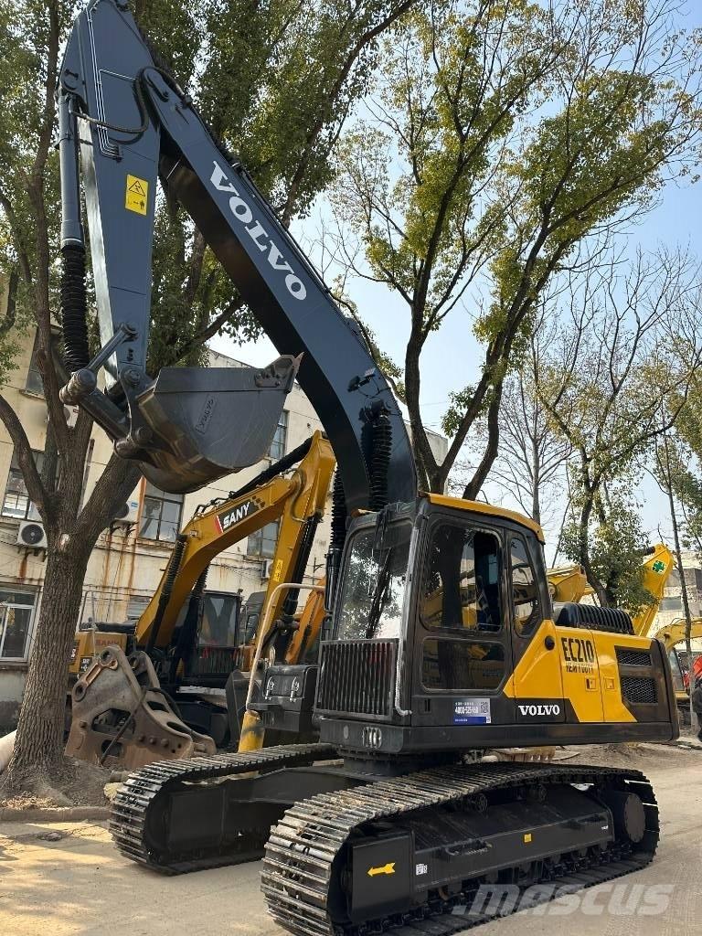 Volvo EC 210 Гусеничные экскаваторы