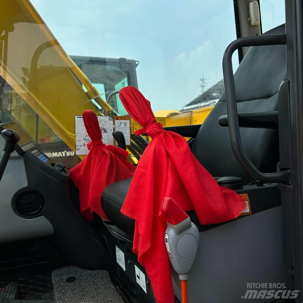 Komatsu 60-8 Гусеничные экскаваторы