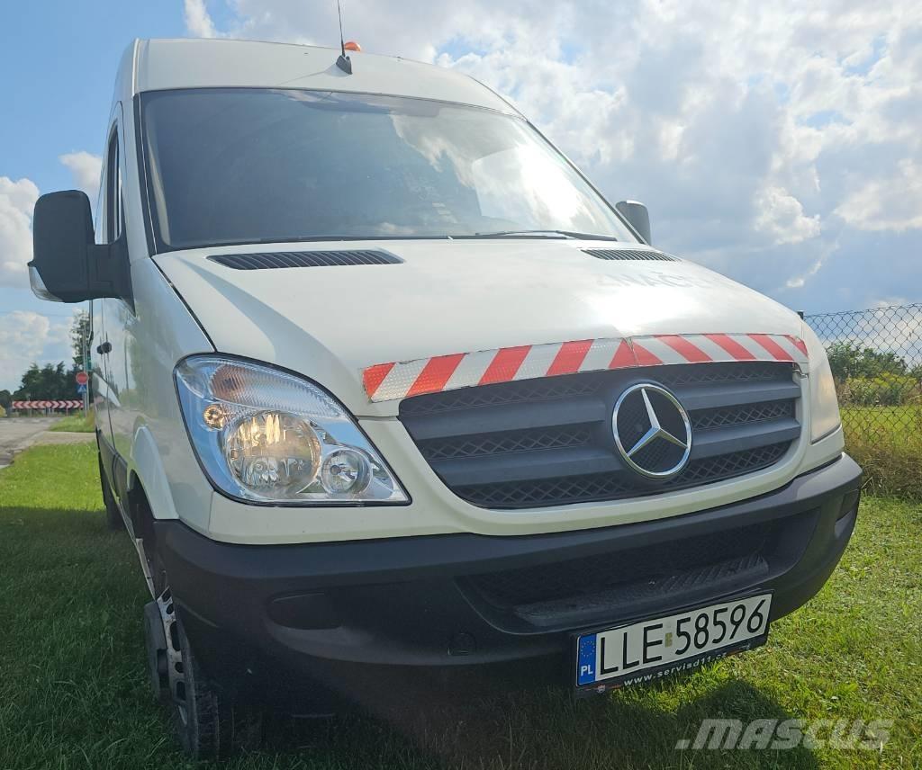 Mercedes-Benz 516 Изотермический фургон