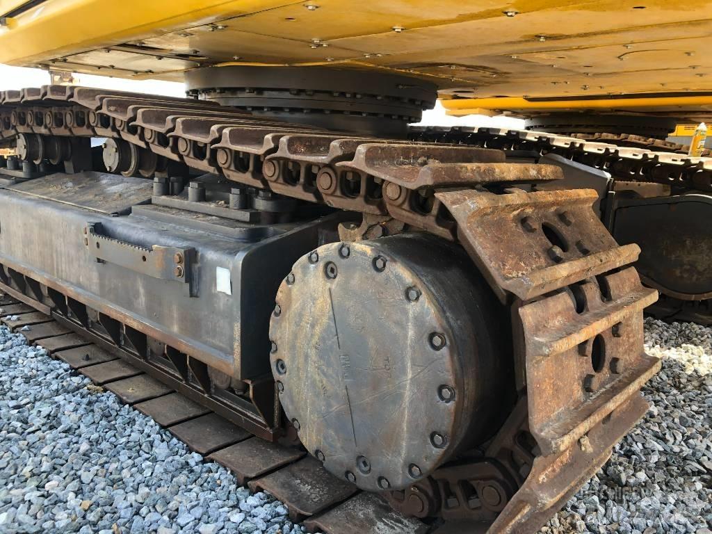 Komatsu 450 Гусеничные экскаваторы