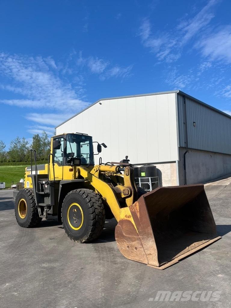 Komatsu WA 350-3 Фронтальные погрузчики