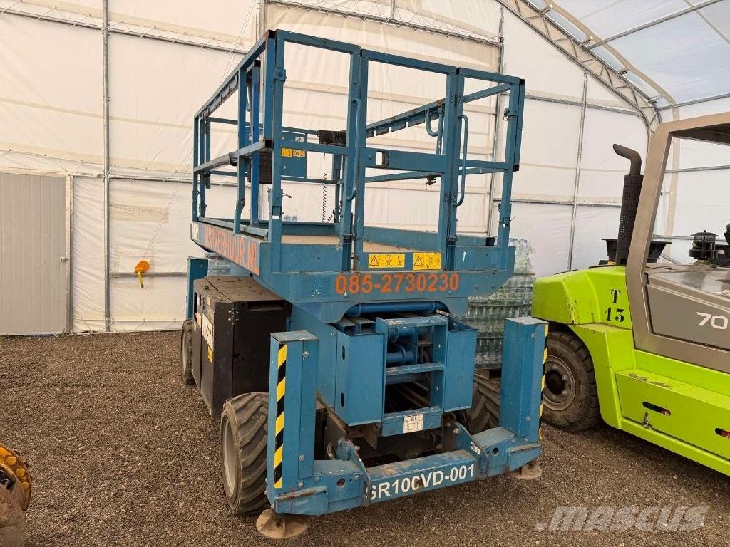 Genie GS 2669 RT Ножничные подъемники