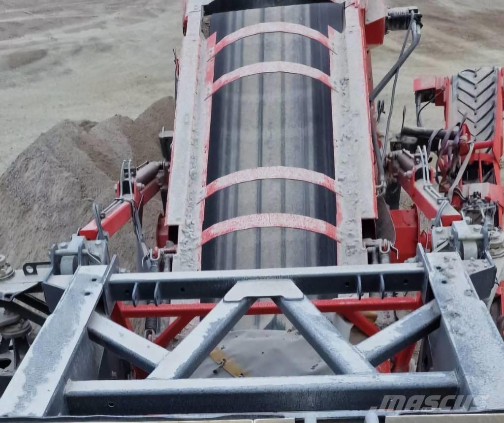Sandvik QH 332 DDHS Мобильные дробилки