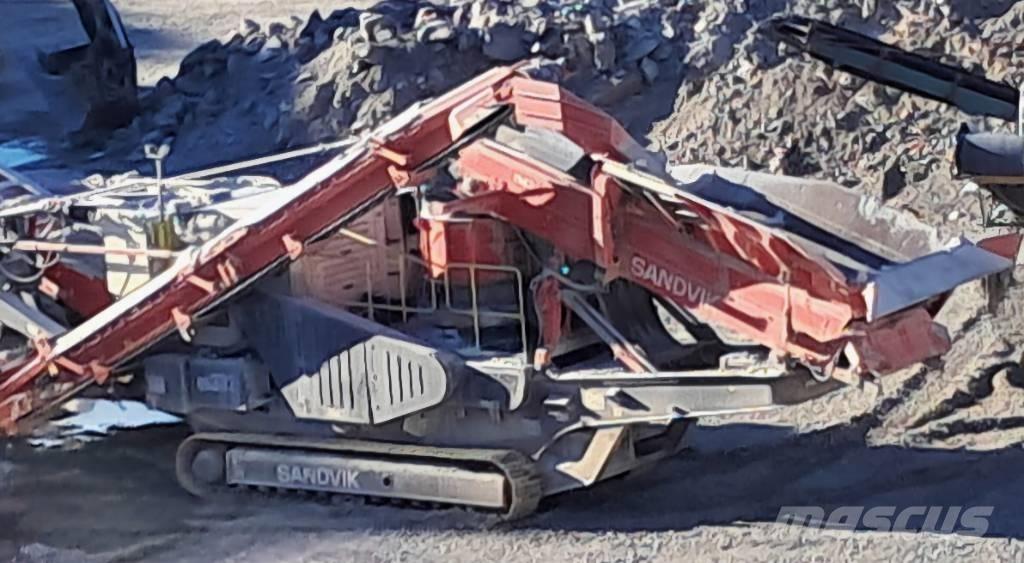 Sandvik QH 332 DDHS Мобильные дробилки