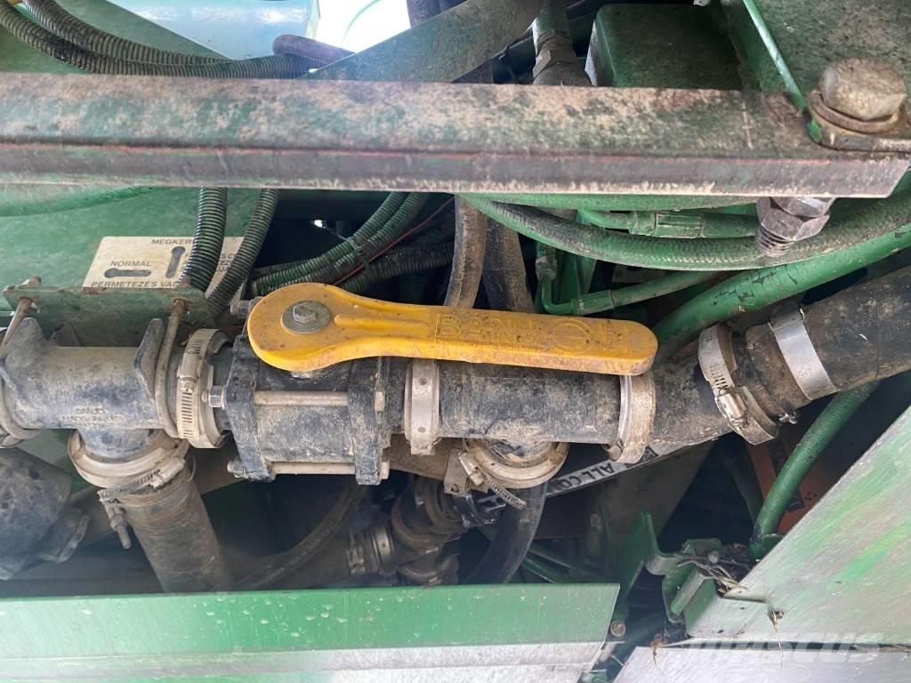 John Deere 4720 Самоходные опрыскиватели