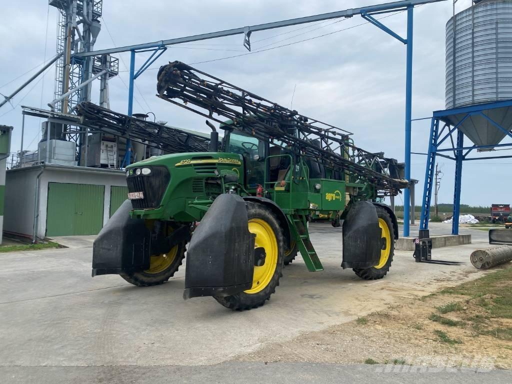 John Deere 4720 Самоходные опрыскиватели