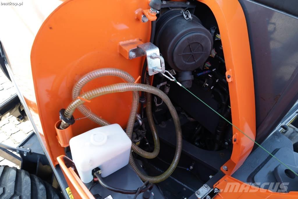 Doosan DX 57 W-5 Колёсные экскаваторы