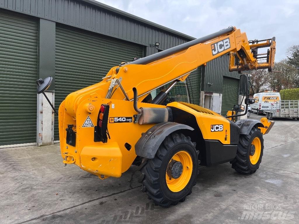 JCB 540-140 Телескопические погрузчики