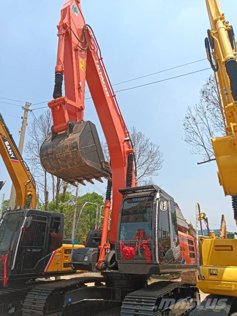 Hitachi ZX 240 Гусеничные экскаваторы