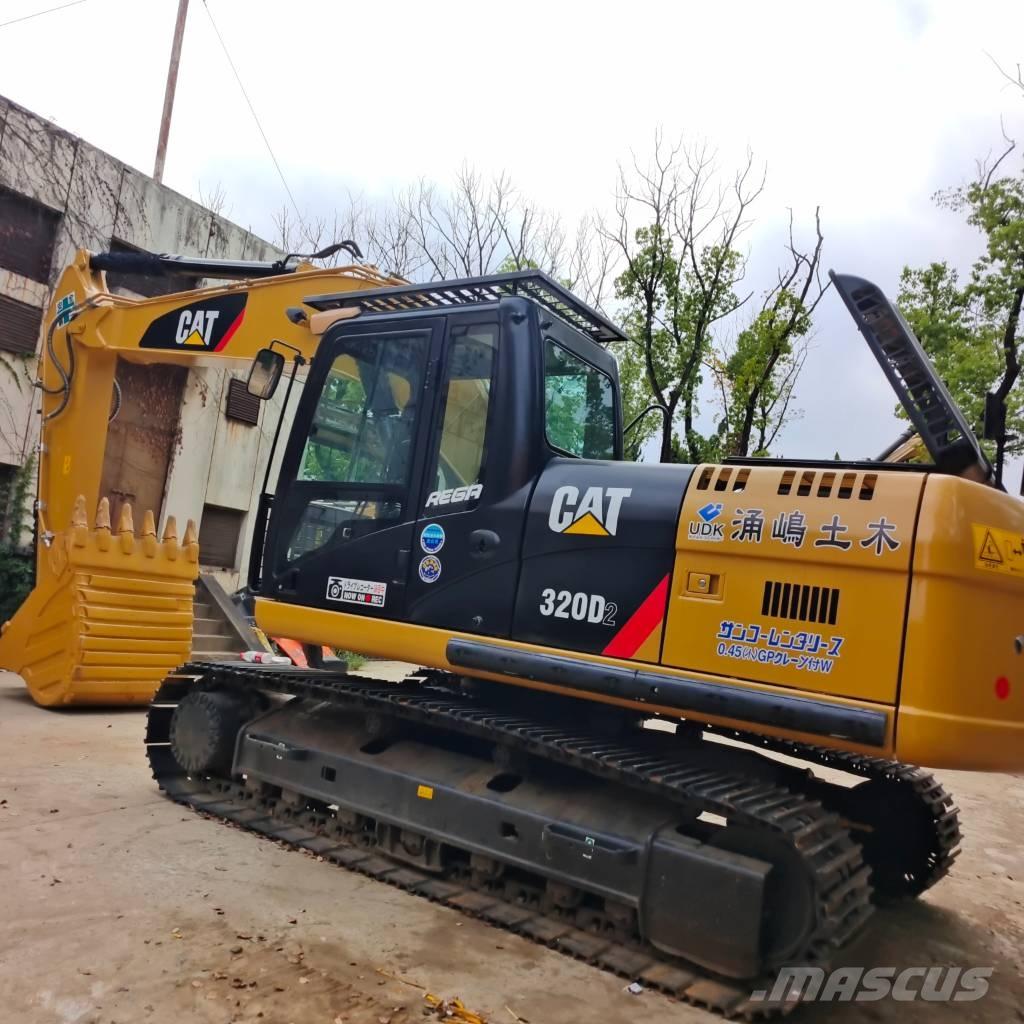 CAT 320 D2 Гусеничные экскаваторы