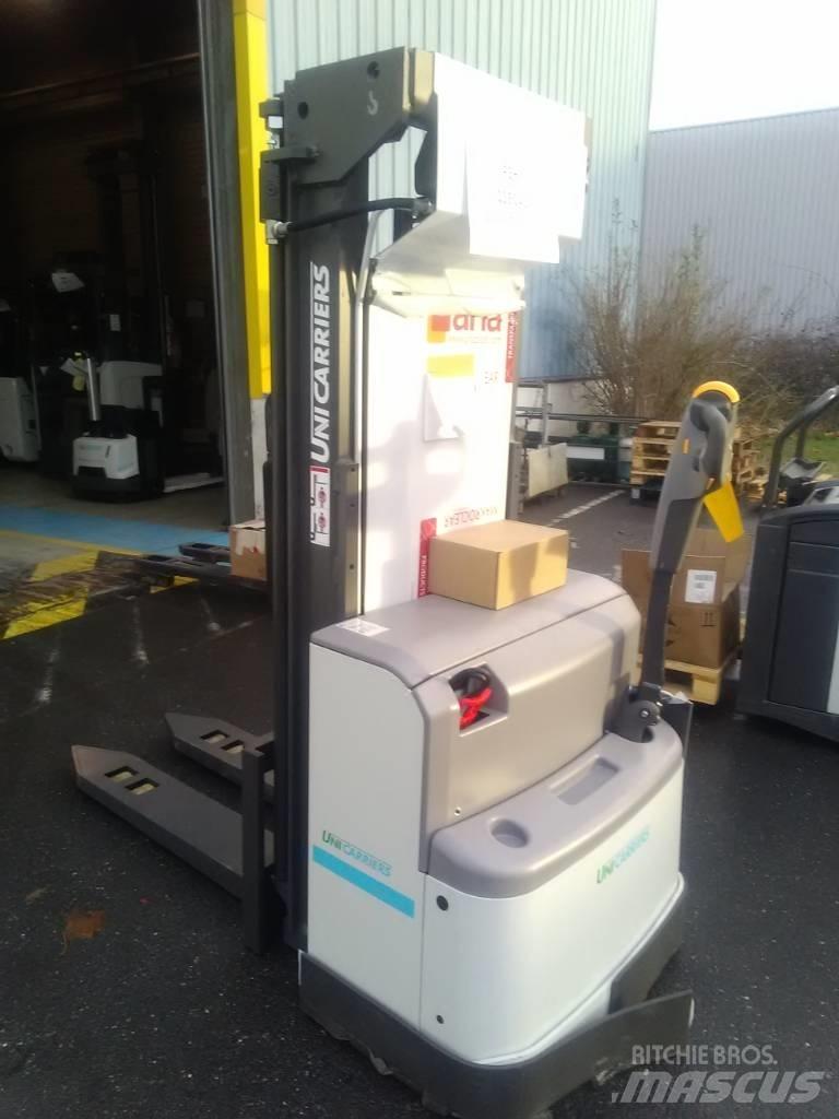 UniCarriers PSH200 Ручные штабелёры с электроподъёмом
