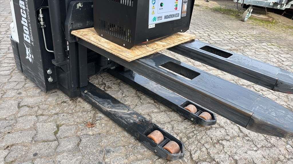 Doosan BSL16N Ручные штабелёры с электроподъёмом