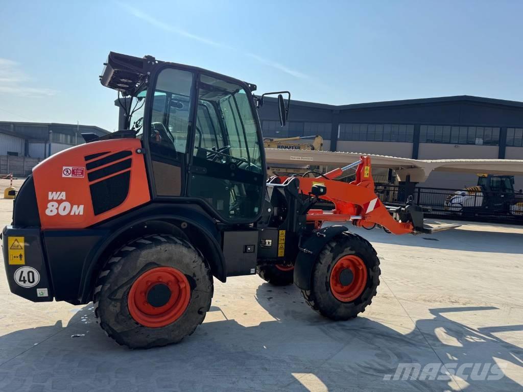 Komatsu WA 80 M-8 Фронтальные погрузчики