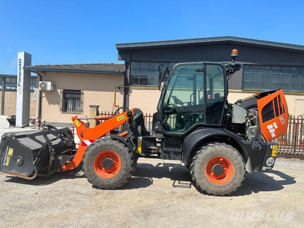 Komatsu WA 80 M-8 Фронтальные погрузчики