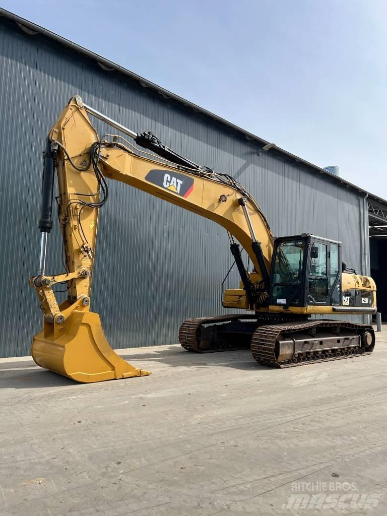 CAT 329D LN Гусеничные экскаваторы