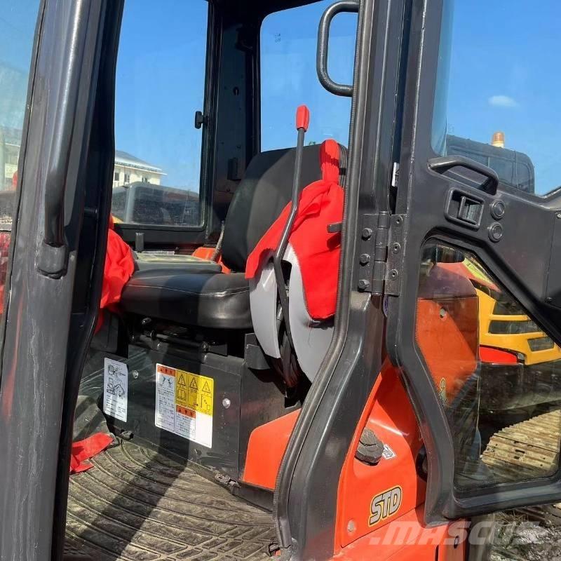 Kubota U 40 Мини-экскаваторы