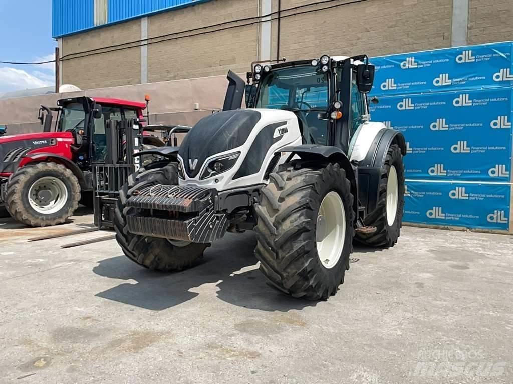 Valtra T174E Трактора