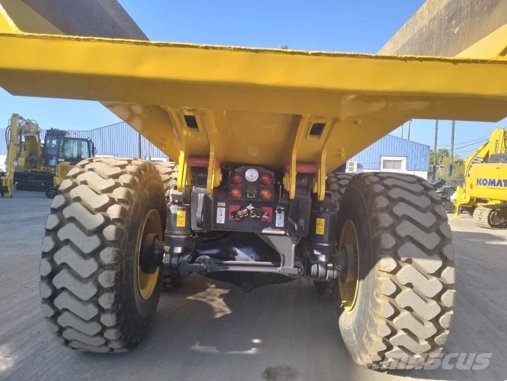 Komatsu HM 300-5EO Шарнирно-сочленённые самосвалы