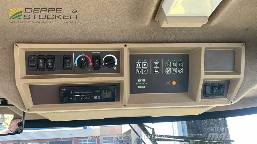 John Deere 7500 Прицепные кормоуборочные комбайны