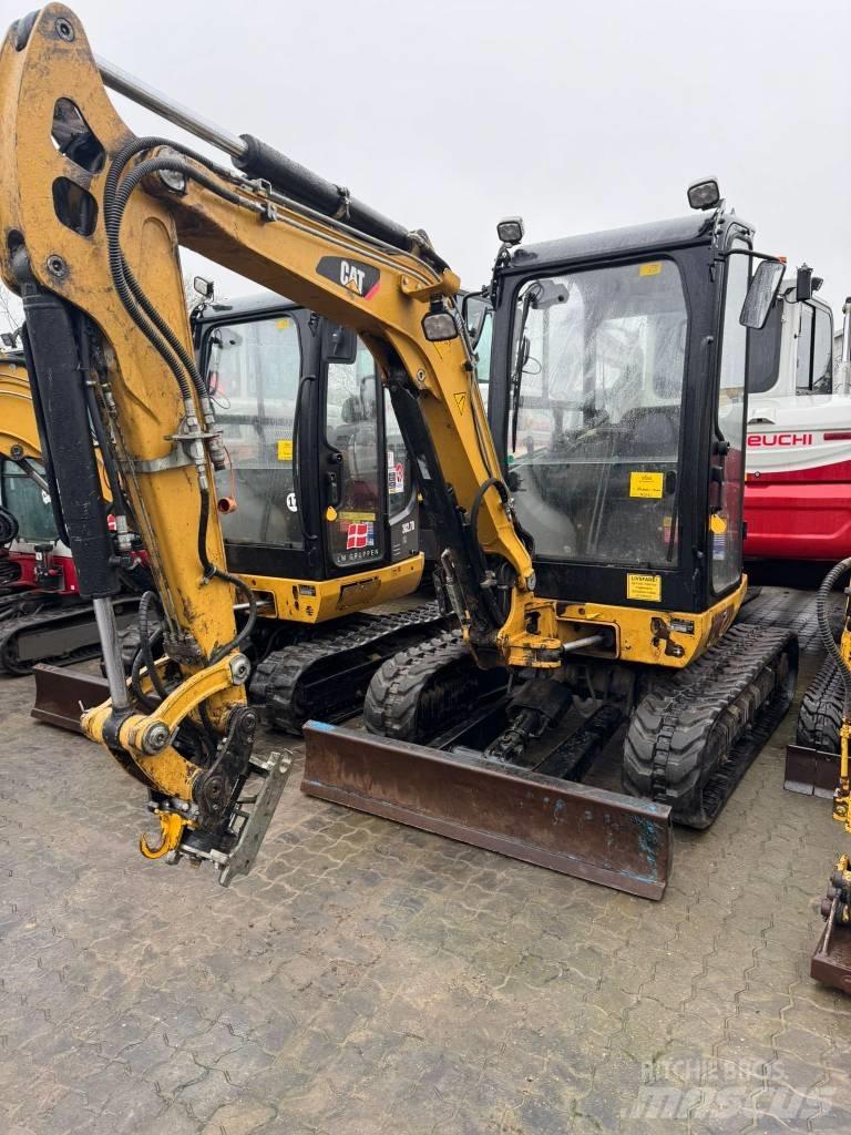 CAT 302.7 D Мини-экскаваторы