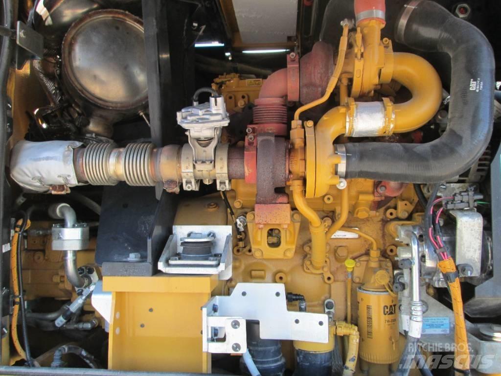 CAT M 317F Колёсные экскаваторы