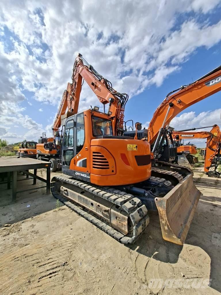 Doosan DX 140 LCR Гусеничные экскаваторы