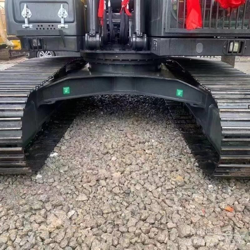 Volvo EC 140 Гусеничные экскаваторы