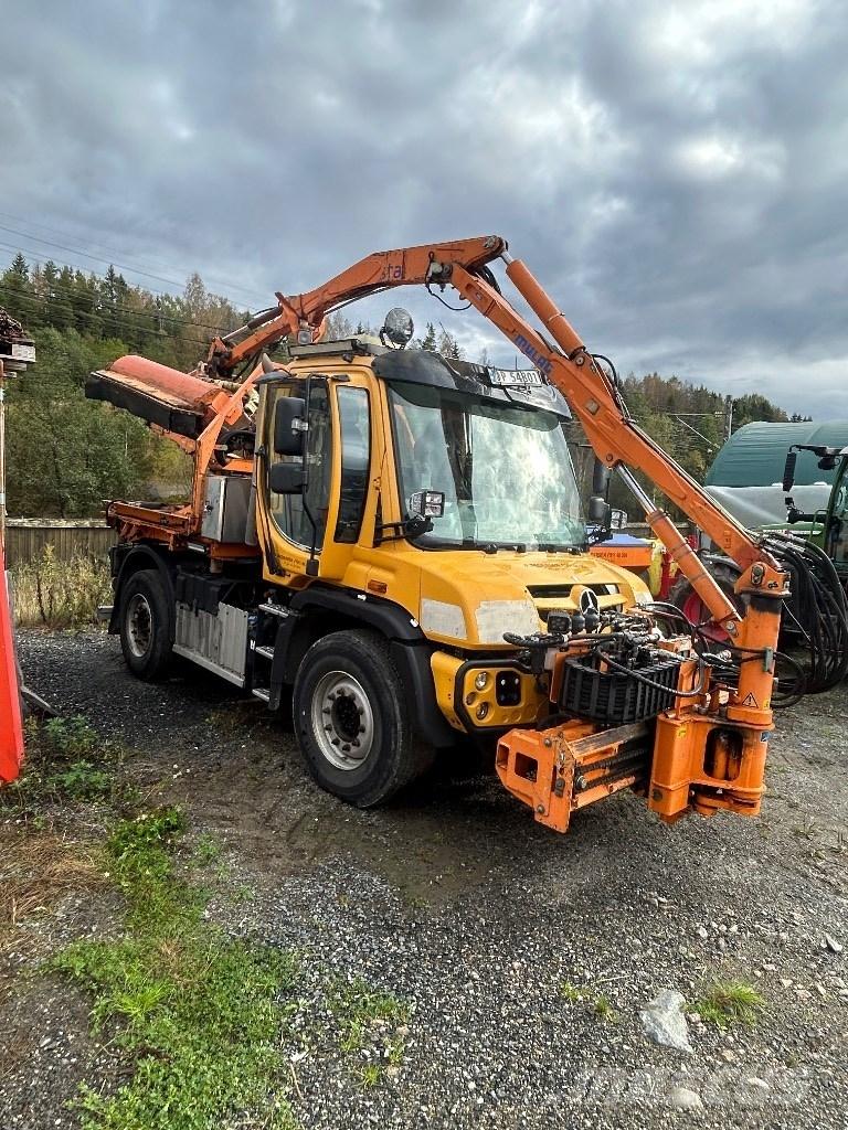 Unimog U427 Комбинированные дорожные машины