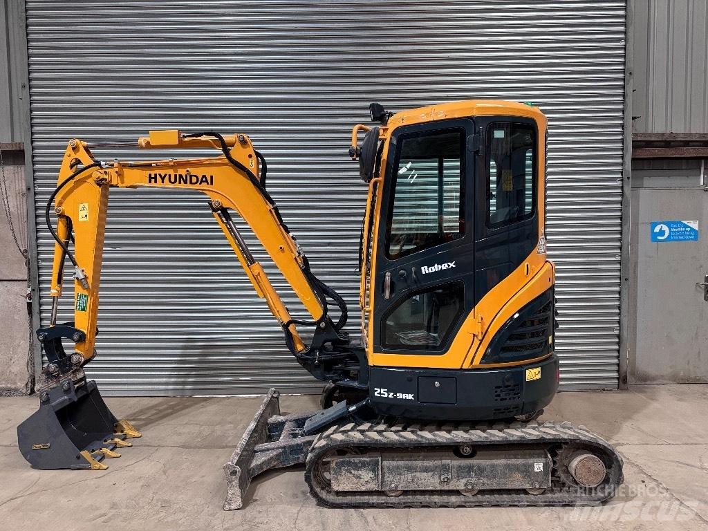 Hyundai R25Z-9 AK Мини-экскаваторы
