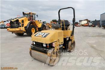 CAT CB 224 E Катки тротуарные