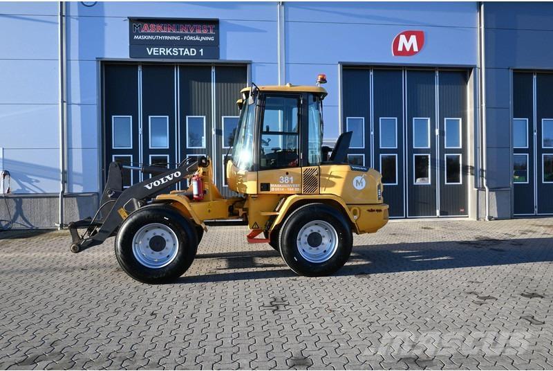 Volvo L30G Фронтальные погрузчики