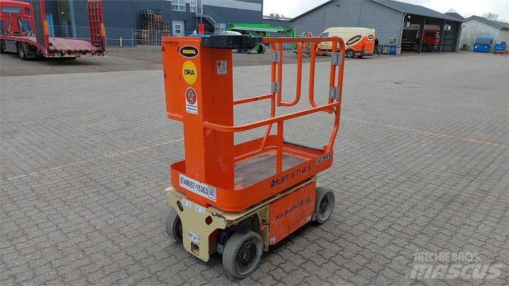 JLG 1230ES Разные подъемники и вышки