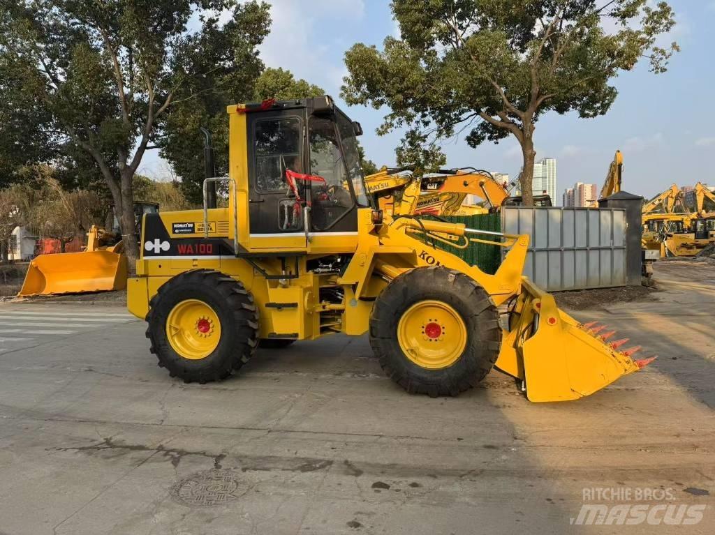 Komatsu WA100-1 Фронтальные погрузчики