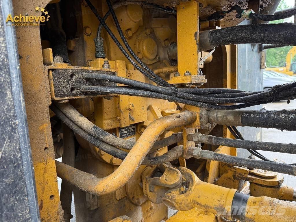 SEM 655F Фронтальные погрузчики