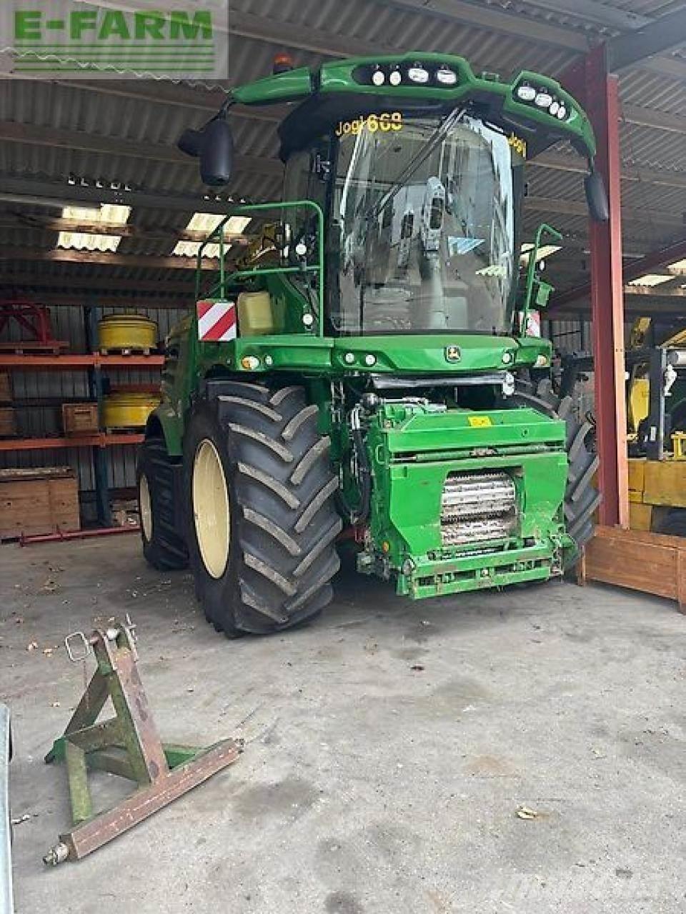 John Deere 8600 Самоходные кормоуборочные комбайны