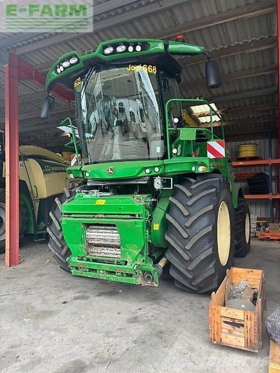 John Deere 8600 Самоходные кормоуборочные комбайны