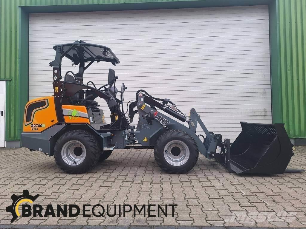 GiANT G2700E X-TRA Фронтальные погрузчики