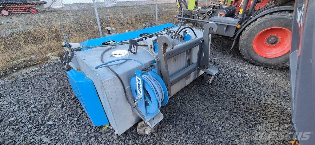 Snowek K220 Навесные щетки