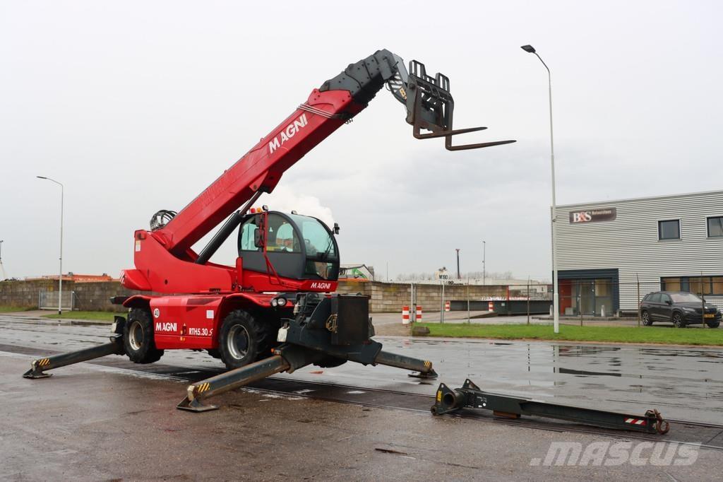 Magni RTH5.30S Телескопические погрузчики