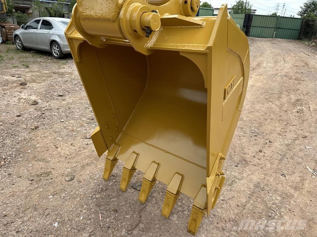 CAT 320 D2L Гусеничные экскаваторы