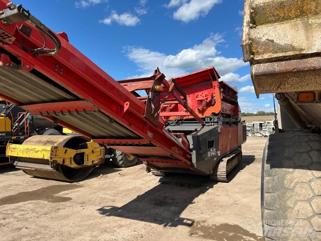 Sandvik QE 141 Мобильные грохоты