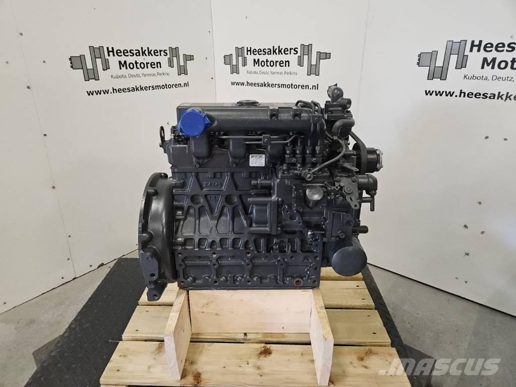 Kubota V2403 Двигатели