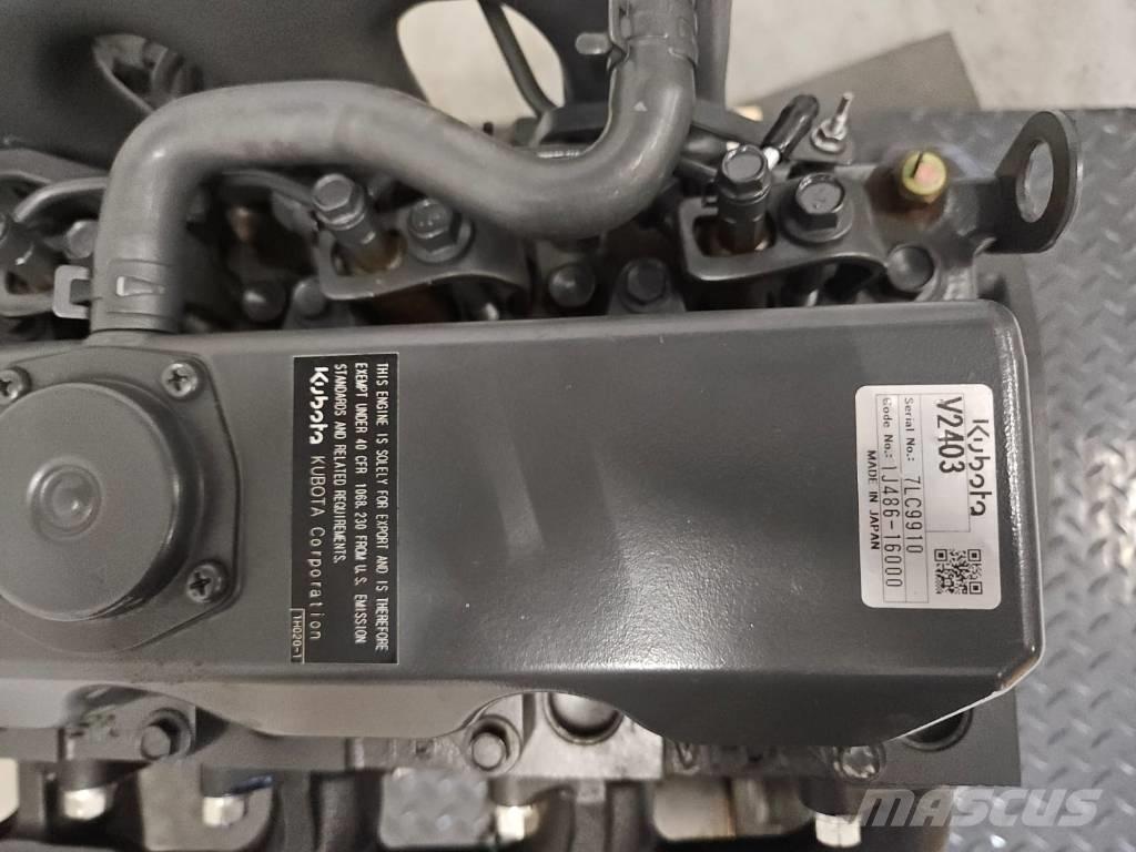 Kubota V2403 Двигатели