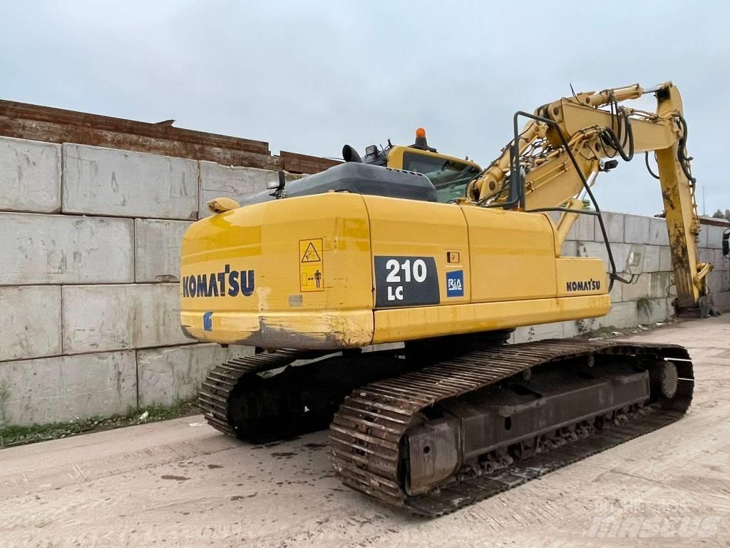 Komatsu PC 210 Гусеничные экскаваторы
