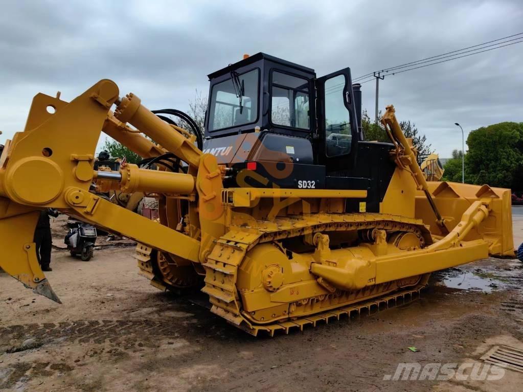Shantui SD 32 Гусеничные бульдозеры