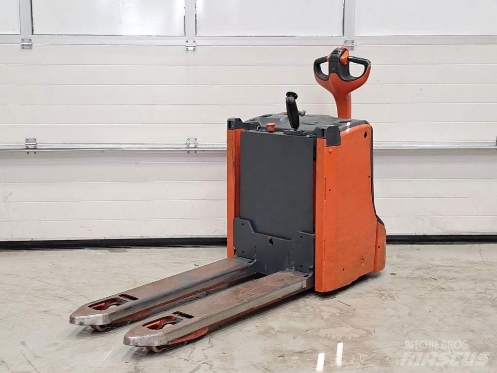 Linde T16L Ручные электрические тележки
