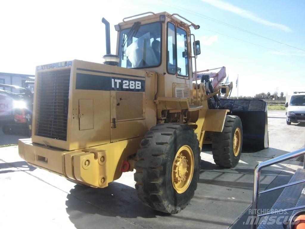 CAT IT 28 Фронтальные погрузчики