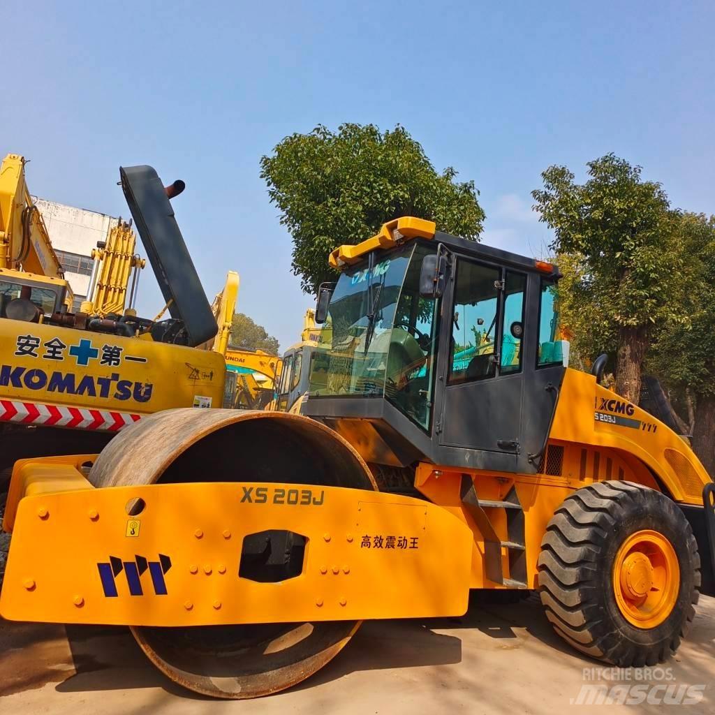 XCMG XS 202J Грунтовые катки